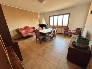 Appartamento in villa via Giacomo Matteotti, Centro, Falconara Marittima — foto 2 di 20