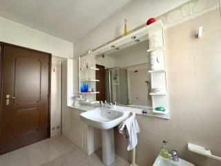 Villa unifamiliare via Monte Pizzo, Vercurago — foto 3 di 43