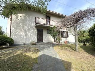 Villa unifamiliare via Monte Pizzo, Vercurago — foto 20 di 43