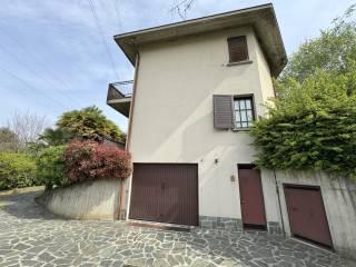 Villa unifamiliare via Monte Pizzo, Vercurago — foto 24 di 43