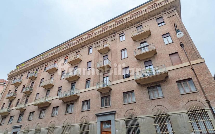 Appartamento via Don Giovanni Minzoni 8, Piazza Solferino - Corso Matteotti, Torino — foto 25 di 74