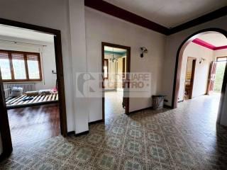Terratetto unifamiliare 300 m², buono stato, Colombiera Molicciara, Castelnuovo Magra — foto 2 di 17