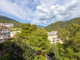 Quadrilocale via Roma 3, Centro, Deiva Marina — foto 18 di 32