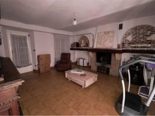 Villa unifamiliare, buono stato, 550 m², Canelli
