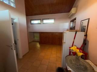 Monolocale via Rodolfo Morandi 4, Centro, Albinea — foto 3 di 9