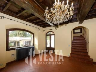 Terratetto unifamiliare via Santa Petronilla, Centro, Santa Maria Hoè — foto 2 di 41