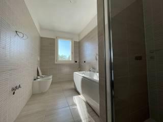 Attico via Achille Grandi, Chiozzo - Sora, Pavia — foto 7 di 14