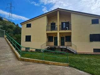 Villa bifamiliare via Pietro Verri 6, Frabotto Mannesi, Montepaone — foto 15 di 31