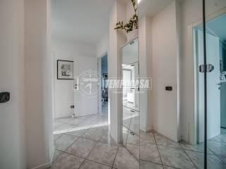 Trilocale via Massimo D'Antona, Centro, Castelletto Sopra Ticino — foto 17 di 30
