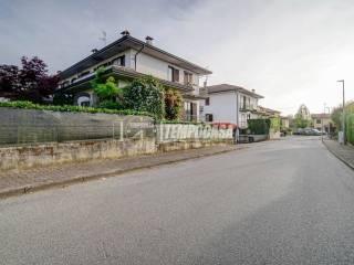 Trilocale via Massimo D'Antona, Centro, Castelletto Sopra Ticino — foto 27 di 30