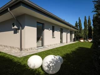 Villa unifamiliare via Alcide De Gasperi, Centro, Lurate Caccivio — foto 6 di 19