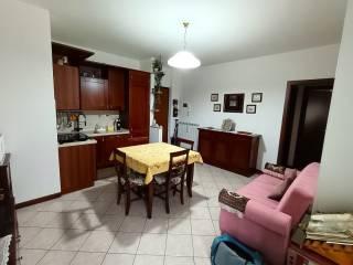 Bilocale via Sandro Pertini 842, Rieti — foto 7 di 16