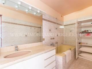 Trilocale via Celeste Rosa 10, Centro, Carenno — foto 9 di 20
