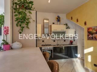 Villa unifamiliare, ottimo stato, 250 m², Bellano — foto 8 di 23