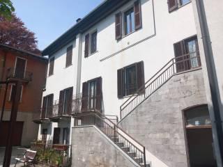 Bilocale buono stato, terzo piano, Brunate — foto 3 di 23