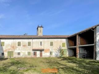 Cascina Strada del Fossato, Novi Ligure — foto 85 di 88