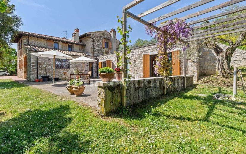 Casa colonica via Pietro Nenni 51, Bombone, Rignano sull'Arno — foto 24 di 42