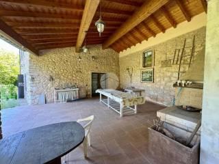 Rustico Località pozza gallet, Caprino Veronese