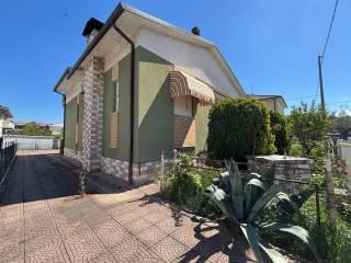 Villa unifamiliare via Firenze 1, Centro, Morciano di Romagna — foto 14 di 18