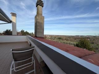 Villa bifamiliare via Marano, Marano, Coriano — foto 2 di 15