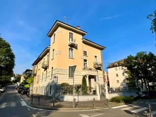 Trilocale via Ezio Zambianchi 13, Centro, Bergamo — foto 12 di 41