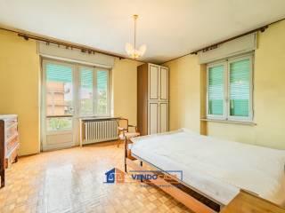 Villa plurifamiliare via Bene Vagienna 65, Centro, Carrù — foto 3 di 28