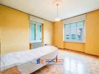 Villa plurifamiliare via Bene Vagienna 65, Centro, Carrù — foto 10 di 28