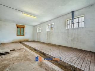 Villa plurifamiliare via Bene Vagienna 65, Centro, Carrù — foto 26 di 28