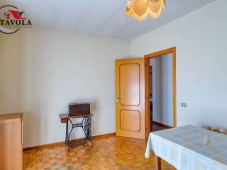 Terratetto plurifamiliare 175 m², buono stato, Cavagnano, Cuasso al Monte — foto 3 di 39