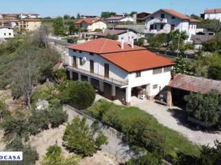 Villa unifamiliare Borgata Colli 18, Centro, Santa Maria Imbaro — foto 27 di 34