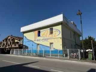 Villa unifamiliare via Frentana, 148, San Vito Chietino — foto 10 di 23
