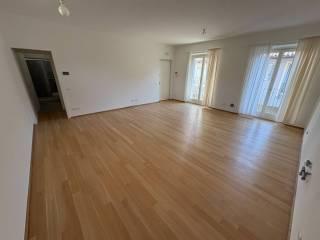 Trilocale via Vittorio Emanuele 64, Centro, Cherasco — foto 17 di 21