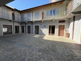 Bilocale via Vittorio Emanuele 62, Centro, Cherasco — foto 13 di 16
