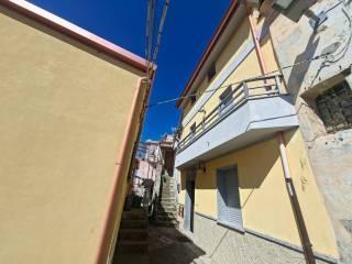 Terratetto plurifamiliare via Gregorio Lamanna 29, Pontegrande - Sant'Elia, Catanzaro — foto 5 di 12