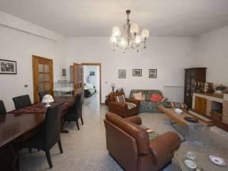 Villa bifamiliare via degli Emigrati, Centro, Vico del Gargano — foto 9 di 23