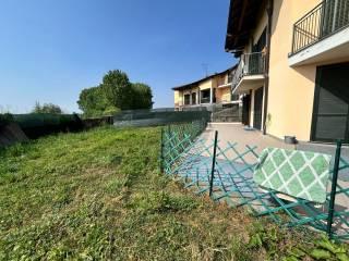 Trilocale buono stato, piano terra, Orio Litta — foto 2 di 18