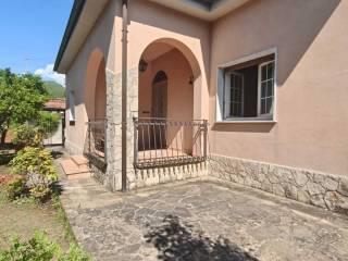 Villa unifamiliare via Borgo Lucido, Gragnola, Fivizzano — foto 24 di 33