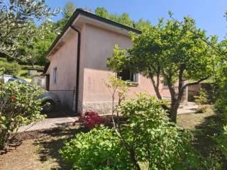 Villa unifamiliare via Borgo Lucido, Gragnola, Fivizzano — foto 4 di 33