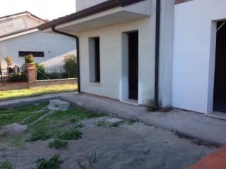 Trilocale nuovo, primo piano, Centro, Canaro — foto 9 di 13