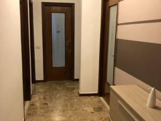 Monolocale via Guglielmo Oberdan 9, Borgo Piave, Corso Europa, Zona Ferrero, Alba — foto 2 di 7