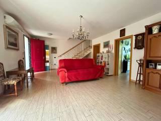 Villa a schiera 4 locali, ottimo stato, Centro, San Martino di Venezze — foto 9 di 19