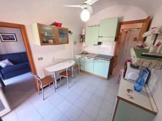 Bilocale via Giuseppe Garibaldi, Borghetto Santo Spirito — foto 6 di 22