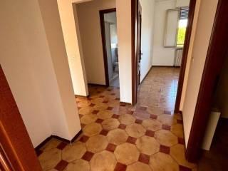 Quadrilocale via 25 Aprile 20, Centro, Villafranca in Lunigiana — foto 8 di 17