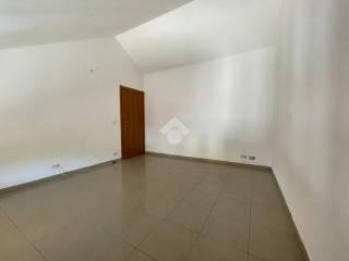 Mansarda piazza Caracco 5, Cassinasco — foto 11 di 20