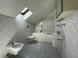 Mansarda piazza Caracco 5, Cassinasco — foto 16 di 20