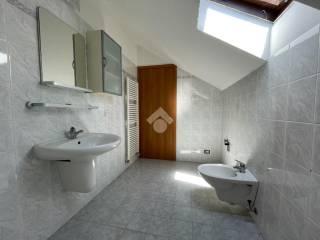 Mansarda piazza Caracco 5, Cassinasco — foto 17 di 20