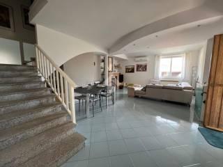 Villa unifamiliare Trazzera Regia Enna piazza Armerina Mirabella Imbaccari, Enna — foto 8 di 37