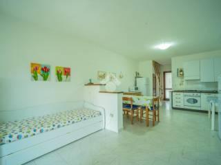 Villa a schiera via Vico Isola Piana 37, Case Peschiera Lu Fraili, San Teodoro — foto 9 di 16
