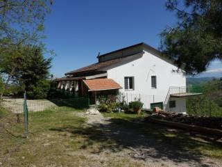 Casa colonica Contrada Montegiove 16, Cermignano