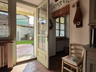 Casale via Roma 17, Piea